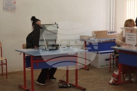 Ямбол - изборен ден - начало
