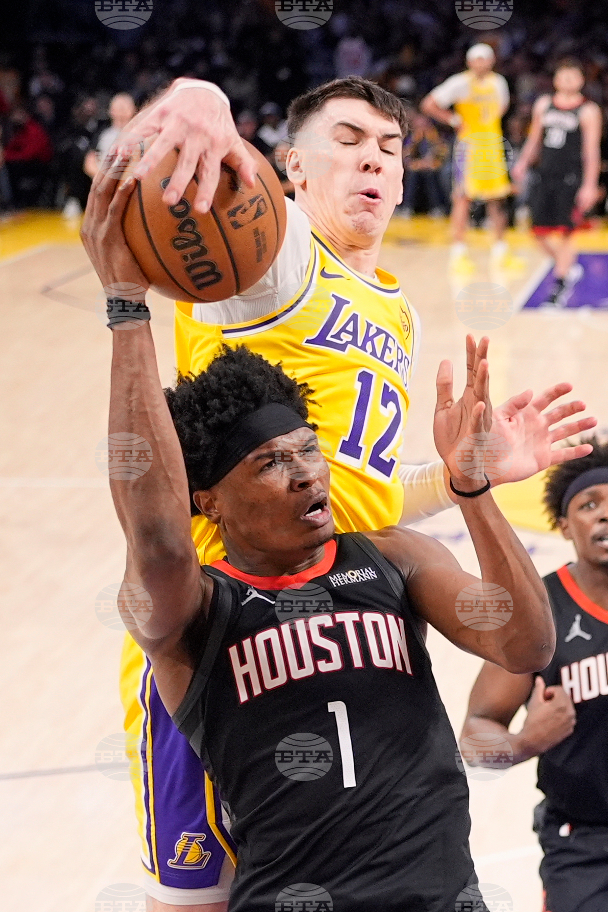 Rockets Lakers Basketball