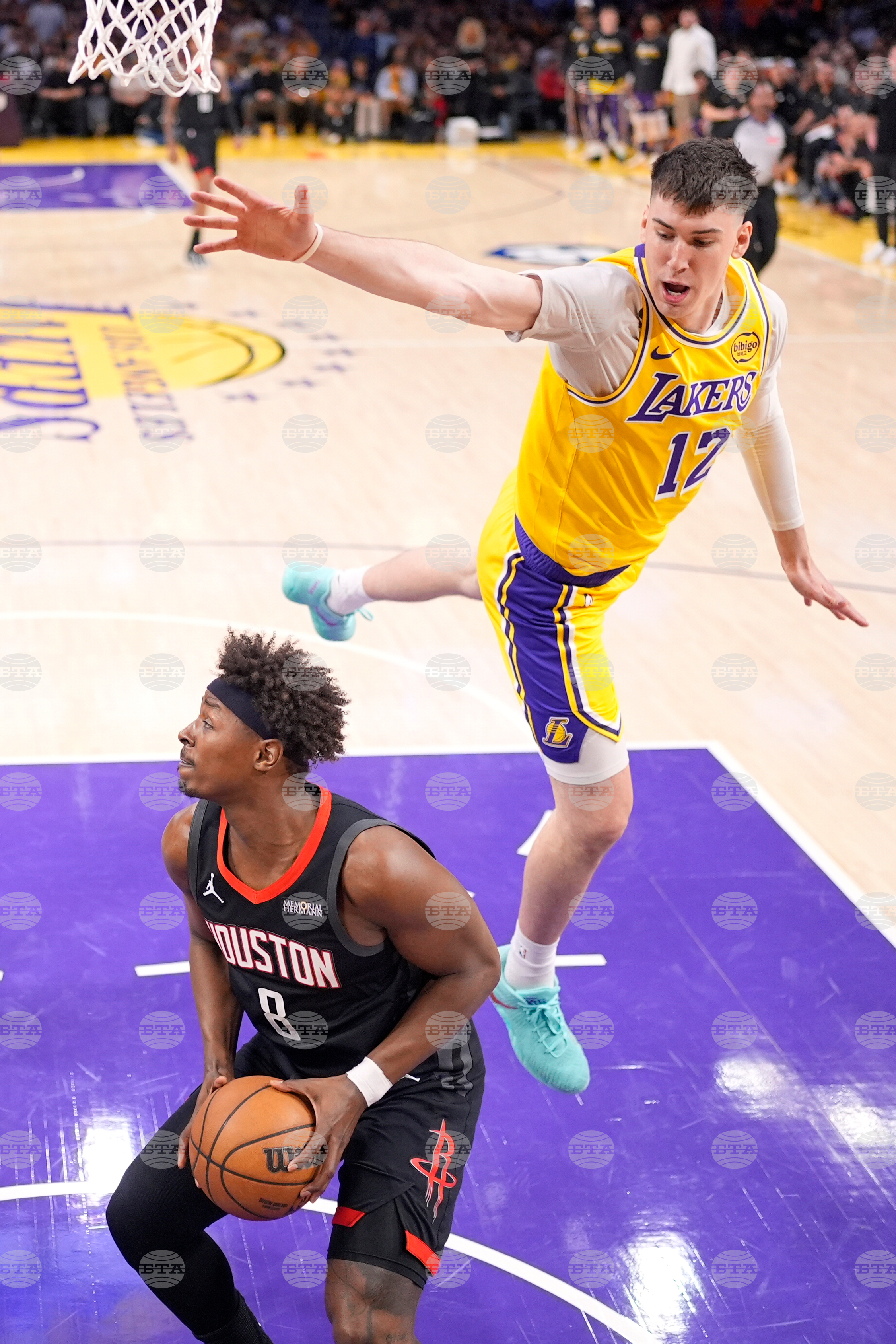 Rockets Lakers Basketball