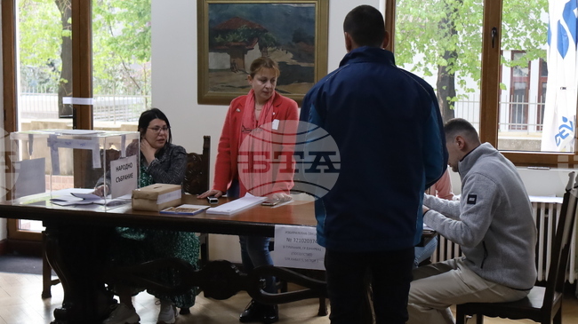 Навреме затвори единствената избирателна секция в Румъния; 316 българи са упражнили правото си на глас