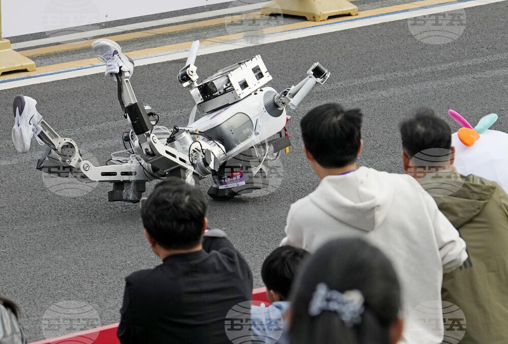 China Robots Half-Marathon