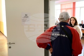 Парламентарни избори - 95 СУ “Проф. Иван Шишманов“ гласуване