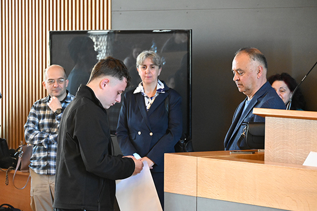 С изпит по химия продължава първата кандидатстудентска сесия на Софийския университет за учебната 2026/2027 година