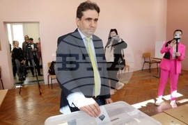 Парламентарни избори - Божидар Божанов - гласуване