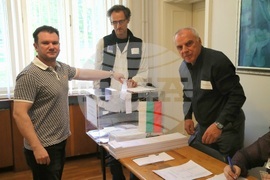 Сърбия - парламентарни избори - гласуване