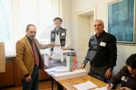 Сърбия - парламентарни избори - гласуване