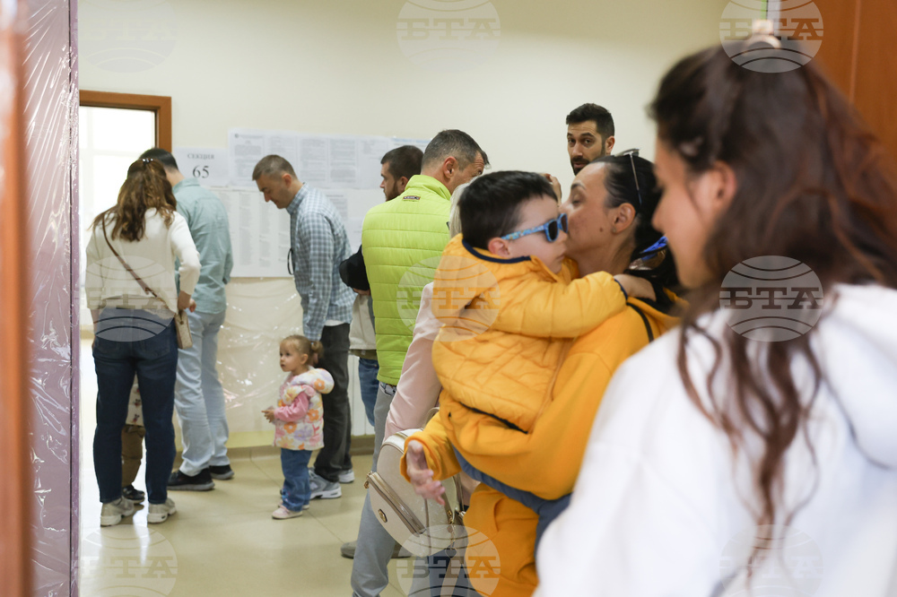 Парламентарни избори - Детска градина 175 „Слънчеви лъчи“ - гласуване