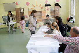 Парламентарни избори - Детска градина 175 „Слънчеви лъчи“ - гласуване