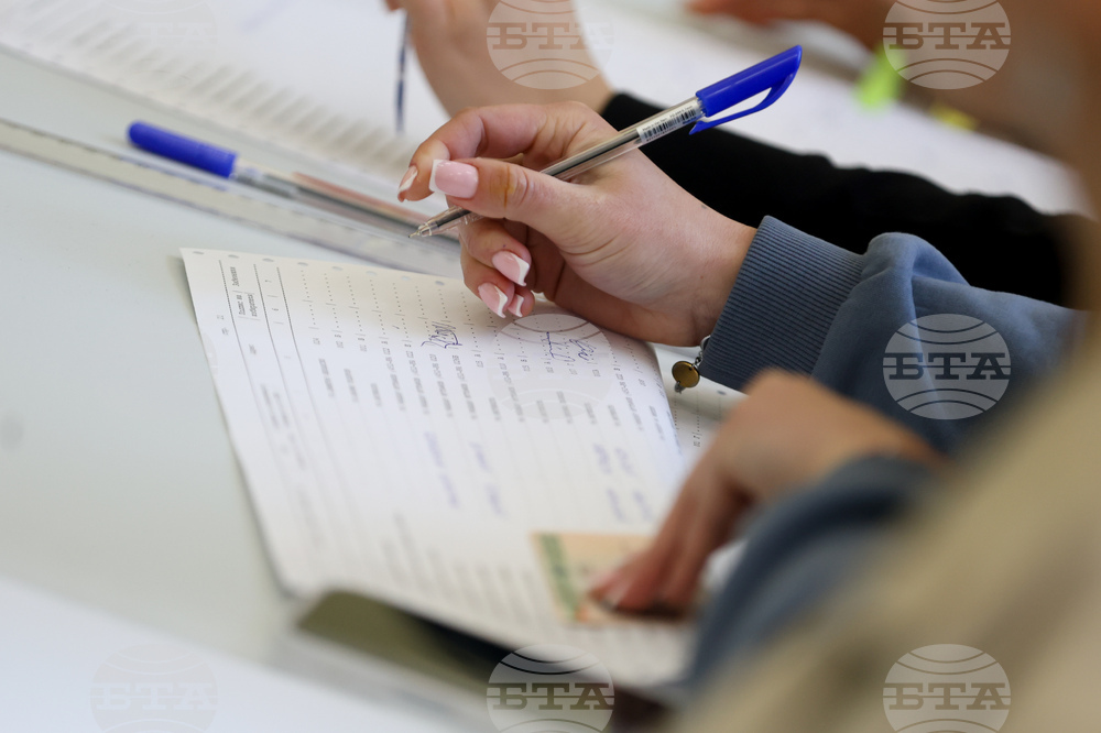 Парламентарни избори - Детска градина 175 „Слънчеви лъчи“ - гласуване