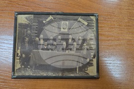 Тетевен - Априлско въстание - музей - знамена