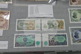 Тетевен - Априлско въстание - музей - знамена