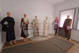 Тетевен - Априлско въстание - музей - знамена