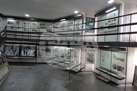 Тетевен - Априлско въстание - музей - знамена