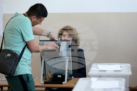 Парламентарни избори - Илияна Йотова - гласуване