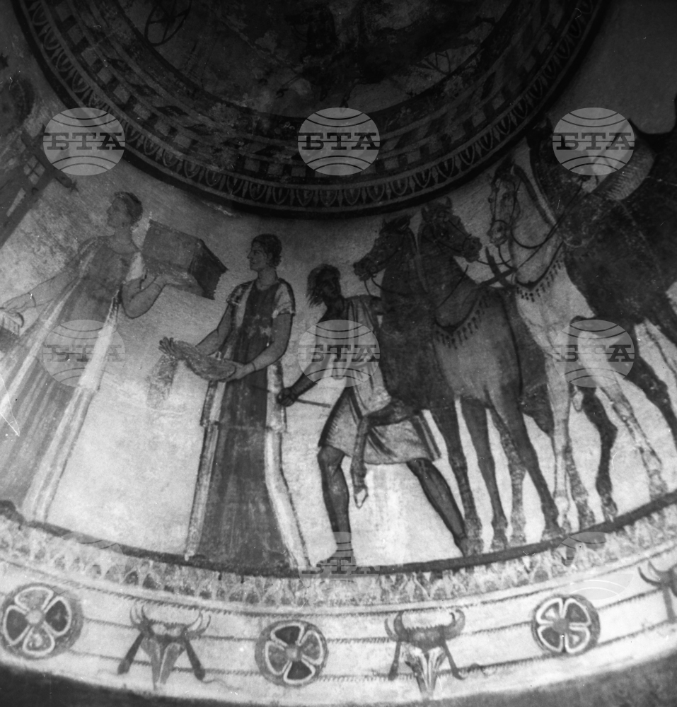 On This Day: Soldiers Find Thracian Tomb of Kazanlak as They Build Bomb Shelter