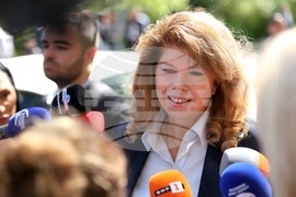 Парламентарни избори - Илияна Йотова - гласуване