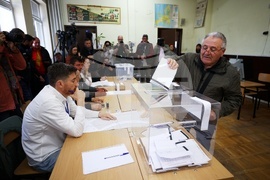 Парламентарни избори - Професионална гимназия по транспорт „Макгахан“ - гласуване