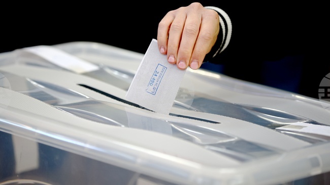 При 98,78% обработени протоколи „Прогресивна България“ води с 44,7%, втори са ГЕРБ-СДС с 13,4%, съобщиха от ЦИК