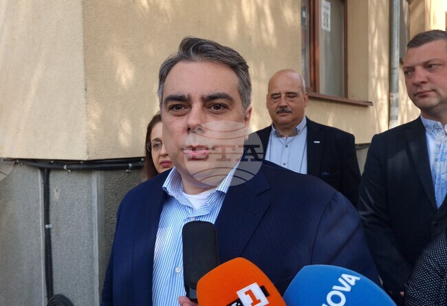 Надявам се да направим избор за една истинска европейска България, каза лидерът на “Продължаваме промяната“ Асен Василев