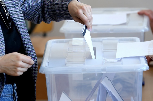 Избирателната активност на вота на 19 април е била 51,11%