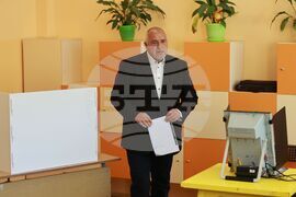 Парламентарни избори - Бойко Борисов - гласуване