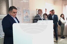 Хасково - парламентарни избори - Асен Василев - гласуване