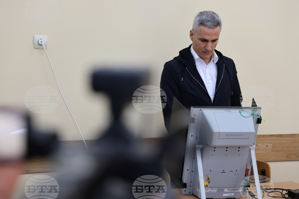 Благоевград - парламентарни избори - Андрей Гюров - гласуване