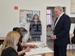 Монтана - парламентарни избори - Румен Христов - гласуване