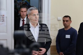 Благоевград - парламентарни избори - Андрей Гюров - гласуване