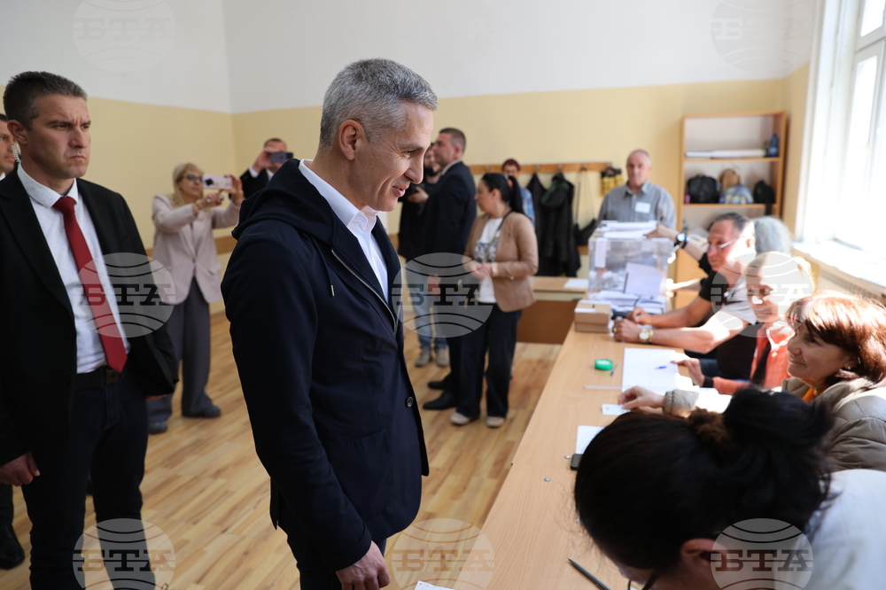 Благоевград - парламентарни избори - Андрей Гюров - гласуване