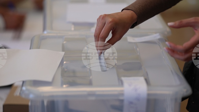 Избирателната активност към 16:00 ч. в 25-ти МИР е 38,54% 