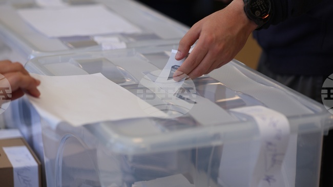 Избирателната активност в 24-ти МИР в София е 8,72 % към 11:00 ч.