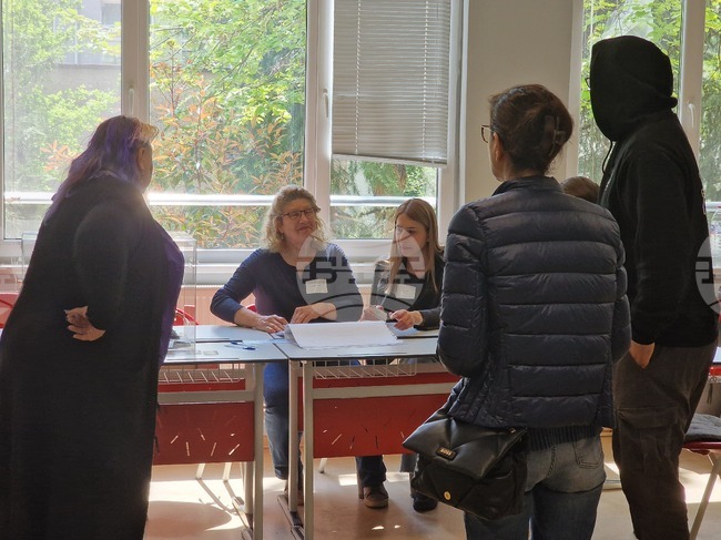 Стара Загора - парламентарни избори - гласуване