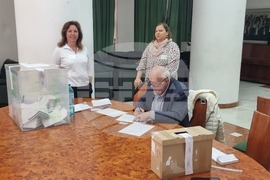 Македония - Скопие - парламентарни избори - България - гласуване