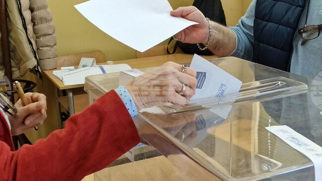 При 53,38 % обработени протоколи в област Монтана „Прогресивна България“ получава 50,598 %, втори са ГЕРБ-СДС с 16,311 %