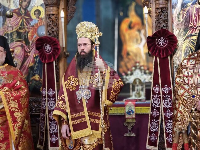 Ямбол - Томина неделя - литургия