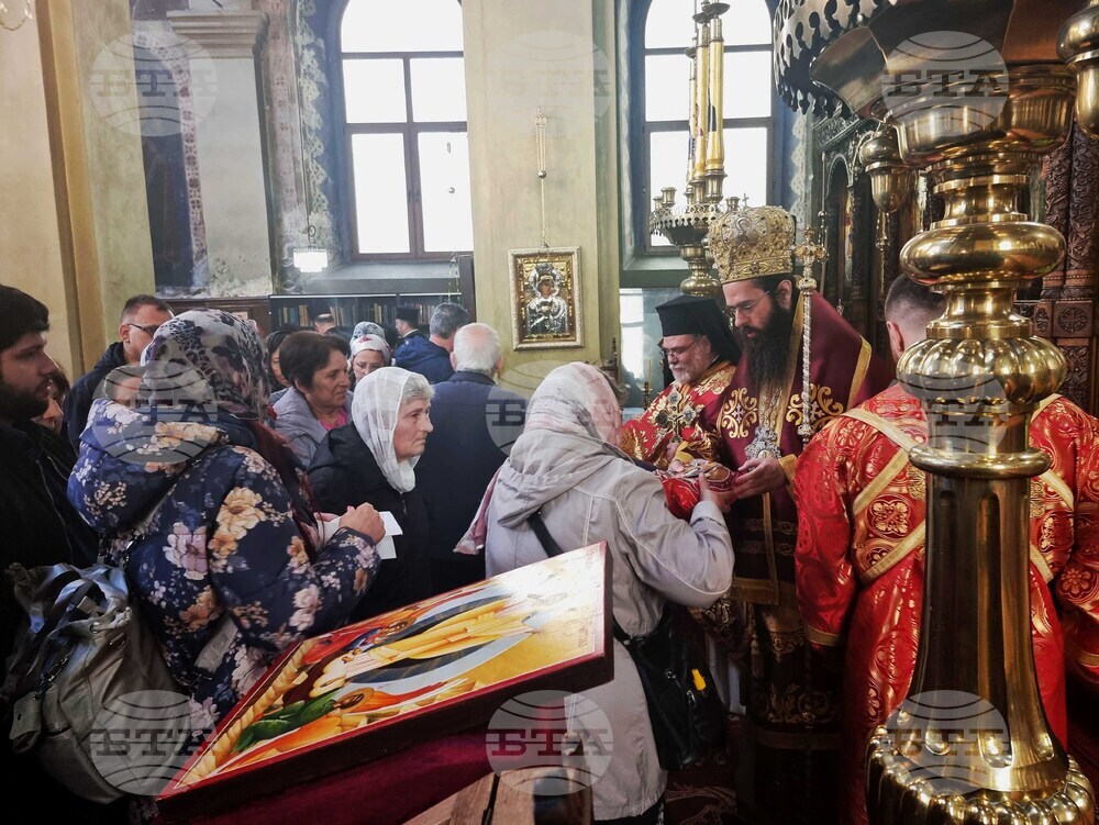 Ямбол - Томина неделя - литургия