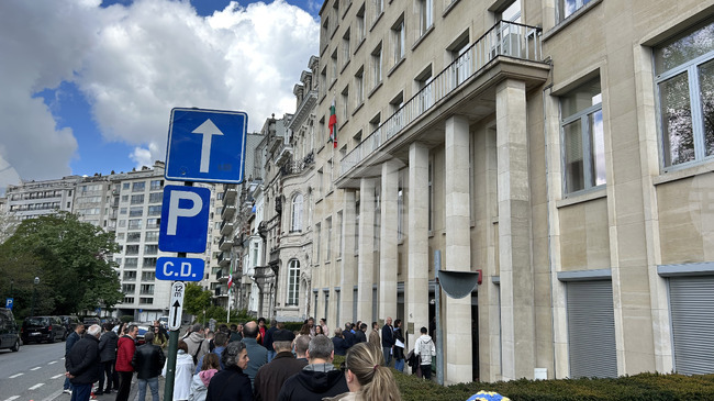 В Брюксел гласуването за народни представители преминава спокойно