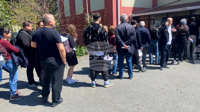 В Истанбул са гласували около 7500 избиратели на днешния парламентарен вот