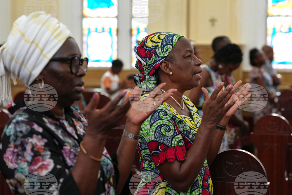Equatorial Guinea Africa Pope