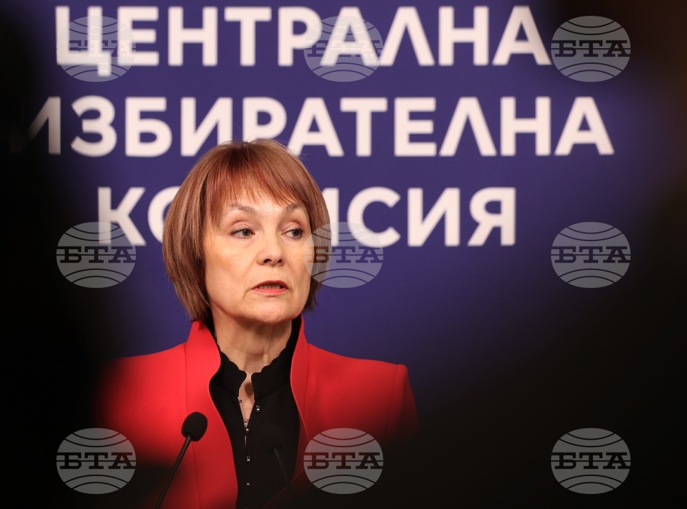 Централна избирателна комисия - избори - брифинг - Росица Матева