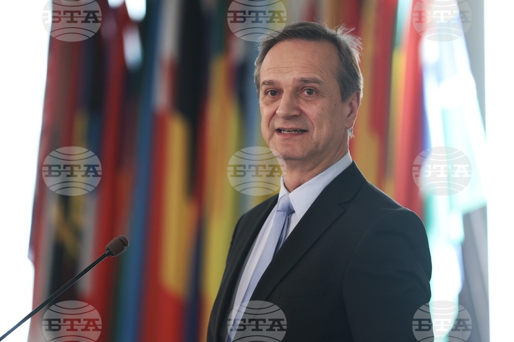 Министерство на външните работи - брифинг - Ради Найденов