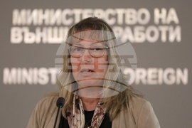 Министерство на външните работи - брифинг - Боряна Стойнова
