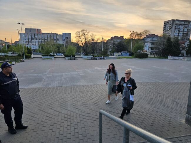 ОА Русе: Първите секции започнаха да пристигат в „Арена Русе“