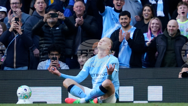 Манчестър Сити победи Арсенал в мач в драматично дерби във Висшата лига