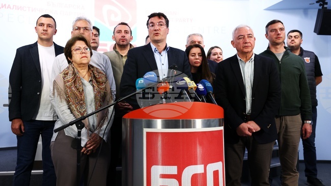 Председателят на БСП Крум Зарков получи вот на доверие от Националния съвет на партията