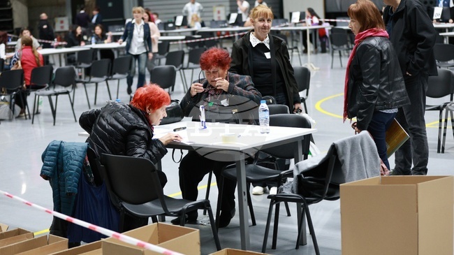 При 51,94 % обработени протоколи в РИК – Русе „Прогресивна България“ води с 49,25 % , на второ място са ПП-ДБ с 11,47 % 