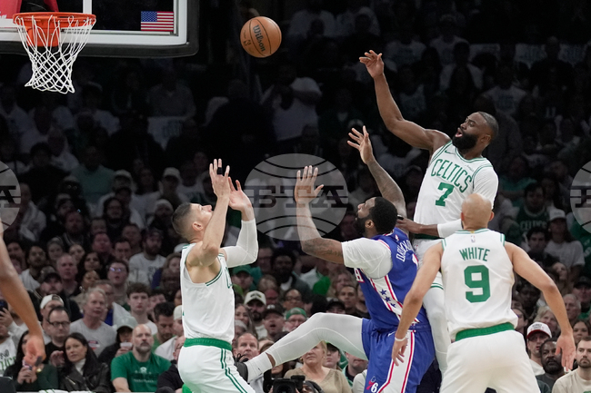 76ers Celtics Basketball