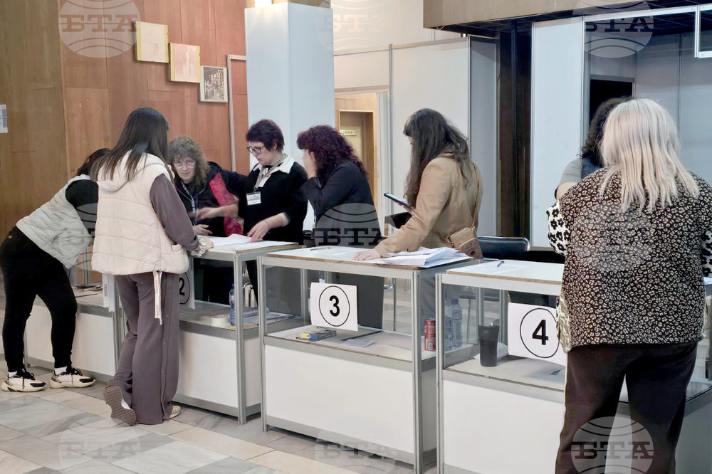 Добрич - РИК - изборен ден