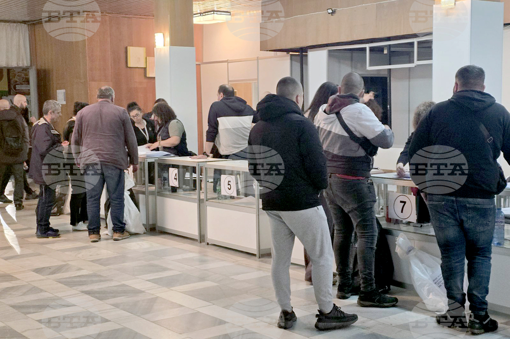 Добрич - РИК - изборен ден